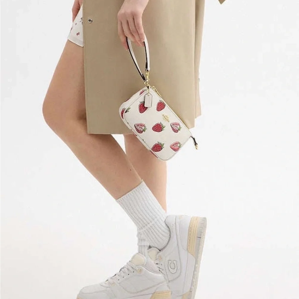 NWT Coach Nolita 19 With Strawberry Print CAL25（Slightly Imperfect Goods） - Picture 11 of 11